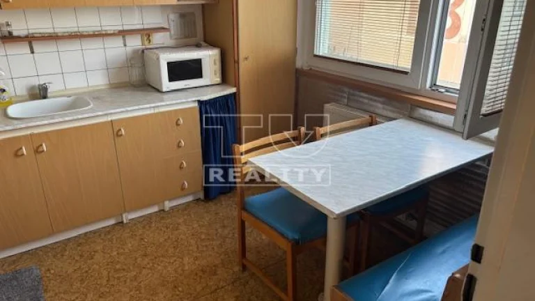 Na predaj menší 1-izbový byt Žilina-Hájik o výmere 29m2