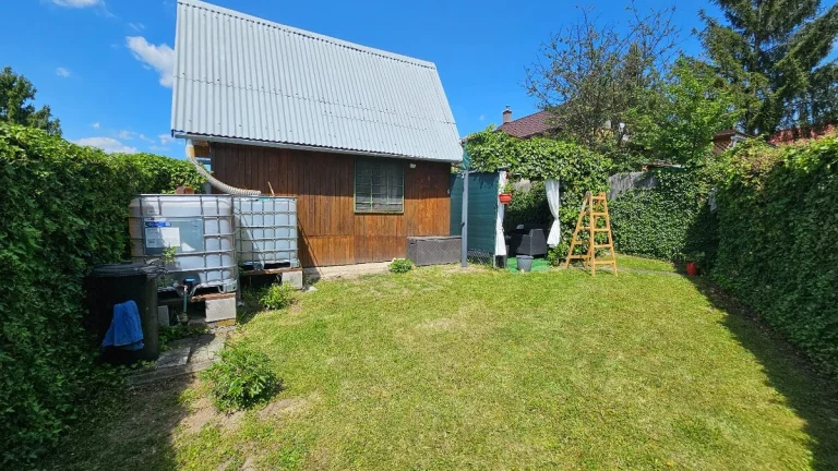 Na predaj záhrada 456 m² s chatkou – Veľký Krtíš