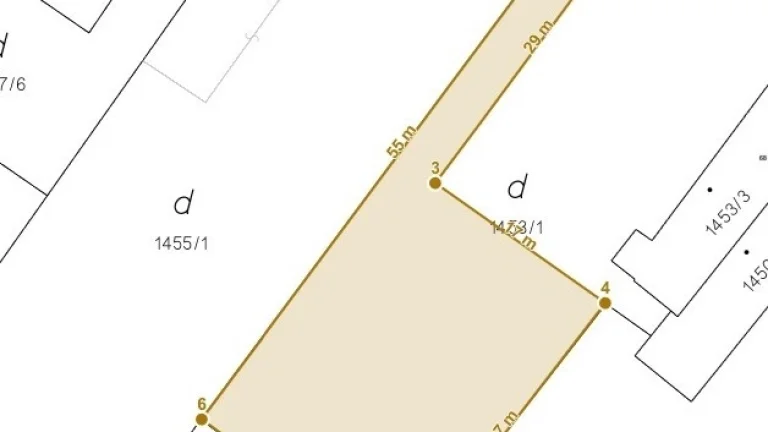 Stavebný pozemok Nýrovce (660m2) s vlastnou prístupovou cest