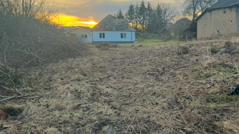 Stavebný pozemok Seľany 730m2