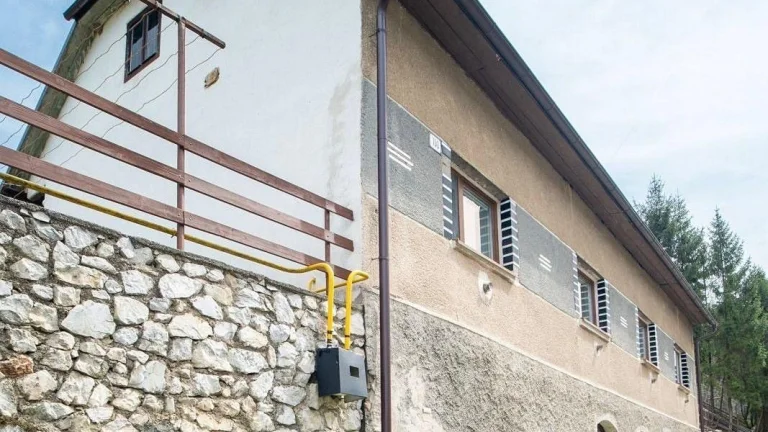 REZERVOVANÉ - Na predaj 4i rodinný dom v pokojnej lokalite -