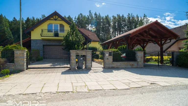 Nadštandardný rodinný dom - Kišovce - predaj - znížená cena