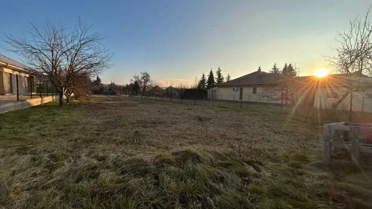 Na predaj stavebný pozemok v obci Volkovce