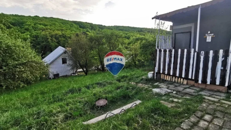 Predaj pozemku s chatou, rozloha 461 m2, Vyšná Hutka