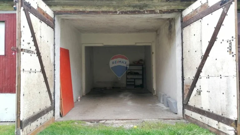 Garáž - Rožnavská ulica, Rimavská Sobota