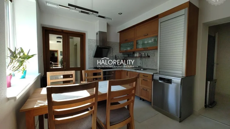 HALO reality - Predaj, rodinný dom Ľubá, kompletná rekonštru