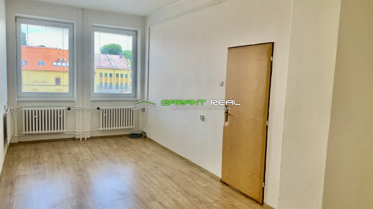 Prenájom 2 kancelárske priestory 35 m2, Slovenská ul. č. 69