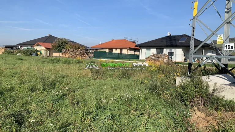 Predaj pozemok o výmere 420 m2, Veľký Šariš, Kanaš