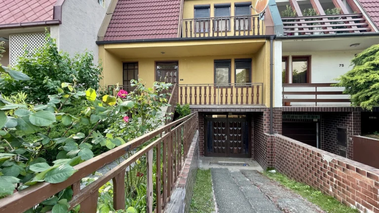 ZNÍŽENÁ CENA-DUNAJSKÁ STREDA – POSCHODOVÝ RODINNÝ DOM NA PRE