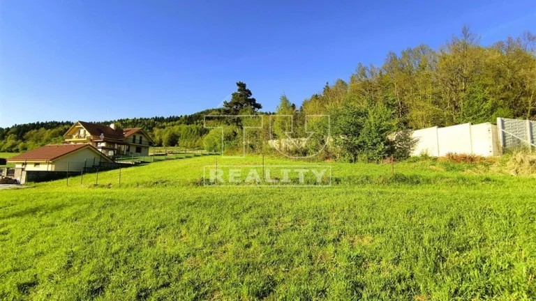 Slnečný pozemok, Červená Voda, 832 m2 + 121,1 m2