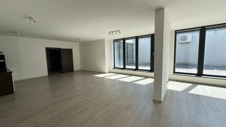 Prenájom kancelárie v centre Malaciek