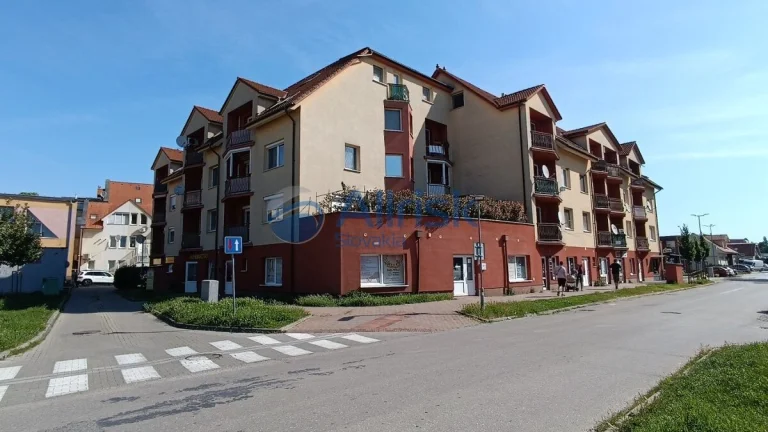 ✨ Exkluzívne v ponuke: 3-izbový byt v srdci Serede – Perlovk