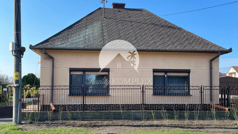 Reality KOMPLEX s.r.o. Vám ponúka na predaj 4 izbový rodinn