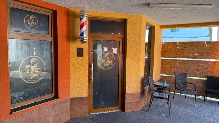 MR Barbershop