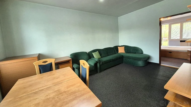 2-izbový zariadený  byt v centre mesta Topoľčany
