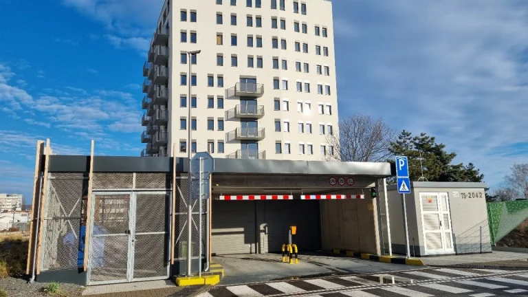 Parkovacie miesto Klincova ul. novostavba Rozeta BA-II.