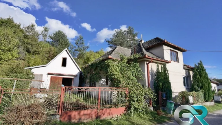 Rodinný dom v obci Kostolné na predaj, pozemok 1433 m2