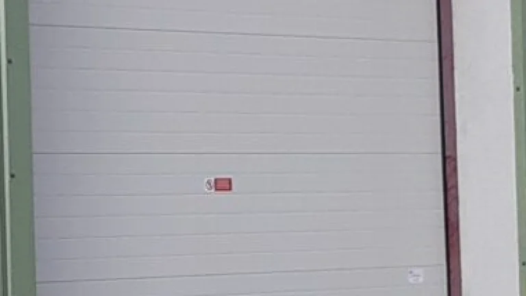 Garáž, sklad v DT sezónne uskladnenie pneumatík - parkovanie