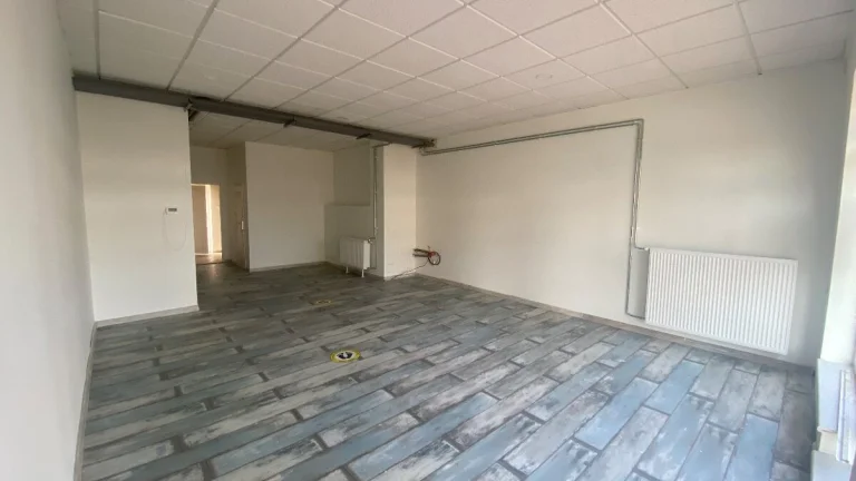 Obchodný priestor /40 plus15 m2/ na prenájom