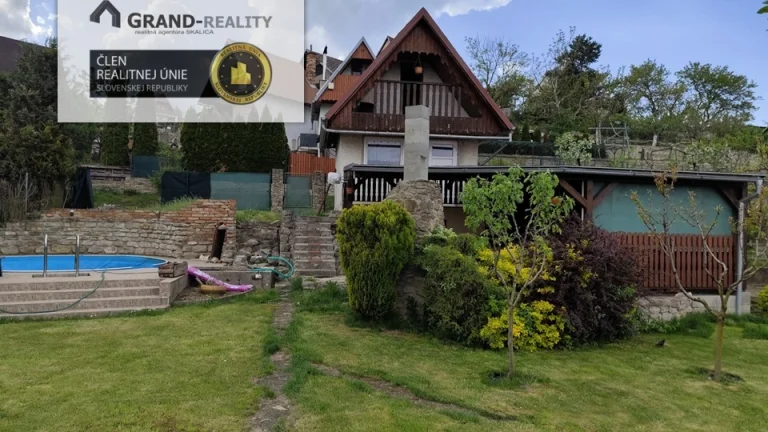Na praj záhradná chatka s bazénom a pozemkom v meste Holíč