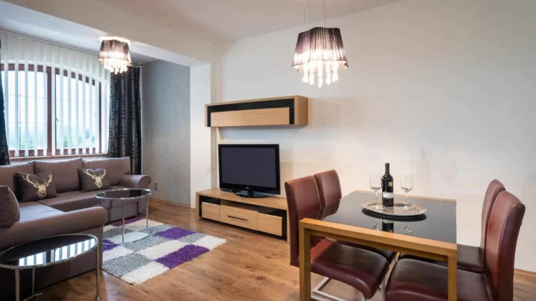 Prenájom 2-izbového apartmánu vo Veľkej Lomnici