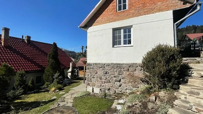 DOM - CHALUPA HORNÝ TURČEK
