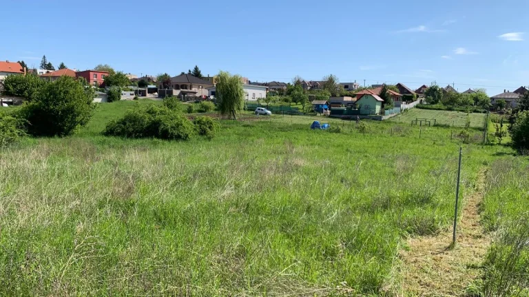 Predaj pozemku 1 034m2, Párovské Háje Nitra