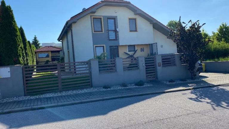 Rodinný dom Nitra-Prameň