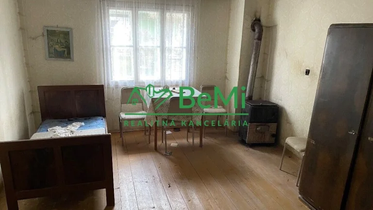 Chata, drevenica v obci Radôstka, okres Čadca, 741m2 152-