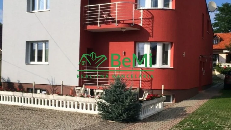 Prenájom domu pre firemné účely a zamestnancov, Višňové, okr