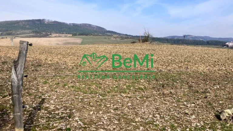 Pozemok Hôrky, okres Žilina, 1440m2 (037-14-JAGAa)