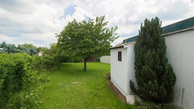 Pozemok na výstavbu domu, Ďurďošík, 400 m2