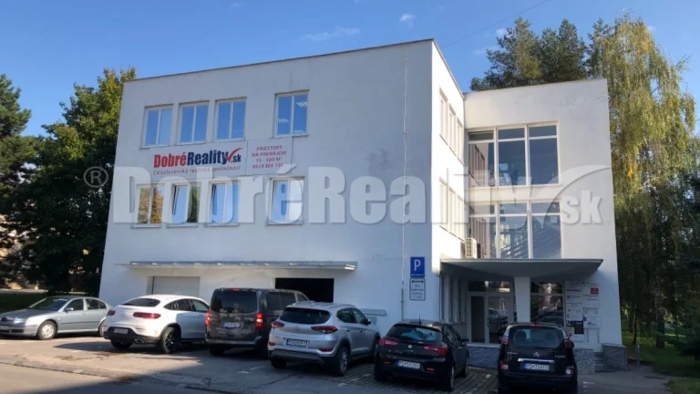 Na prenajom kancelárie na Dlhej ulici.