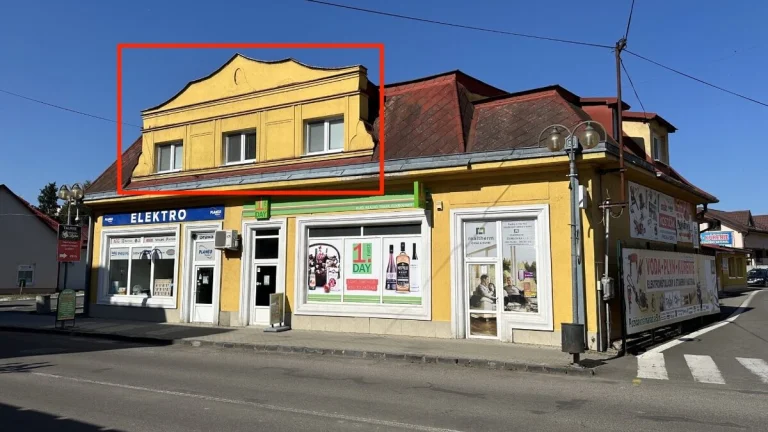 PRIESTORY NA PRENAJOM V CENTRE MESTA NA POSCHODÍ