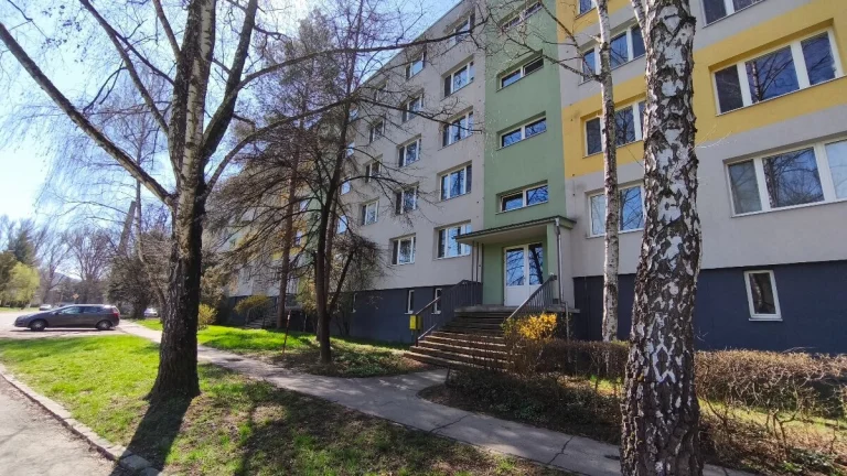 Klimatizovany Štvorizbový byt s balkónom