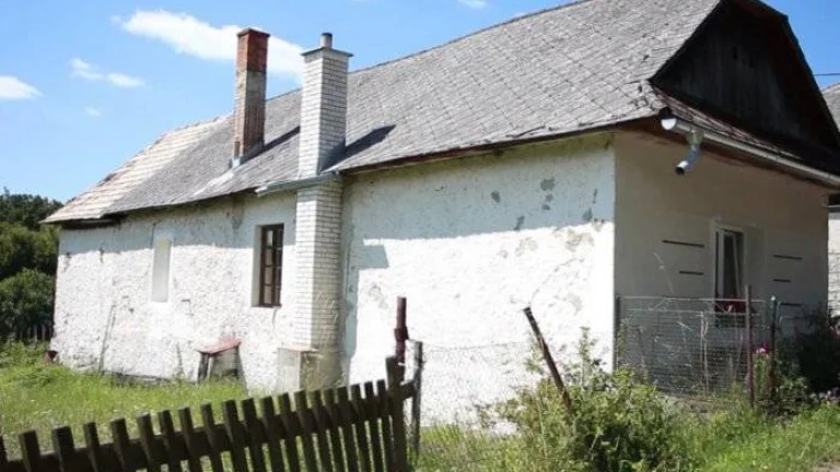 ALL INCLUSIVE l NA PREDAJ STARŠÍ 4 IZBOVÝ RODINNÝ DOM, TRSTI