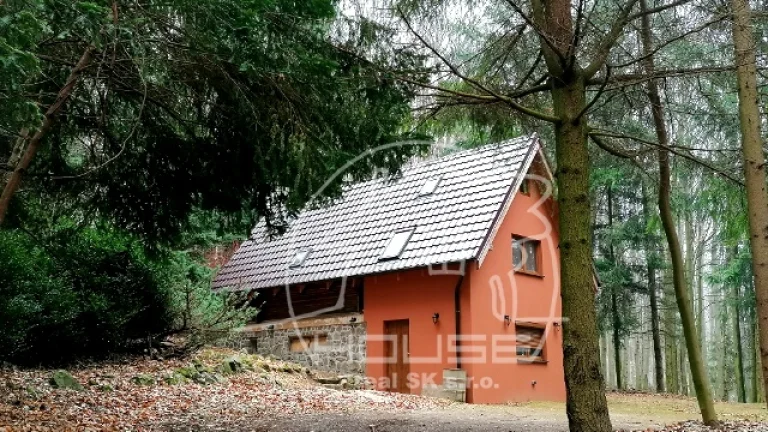 PREDAJ: 3 podlažná chata Modra - Piesok