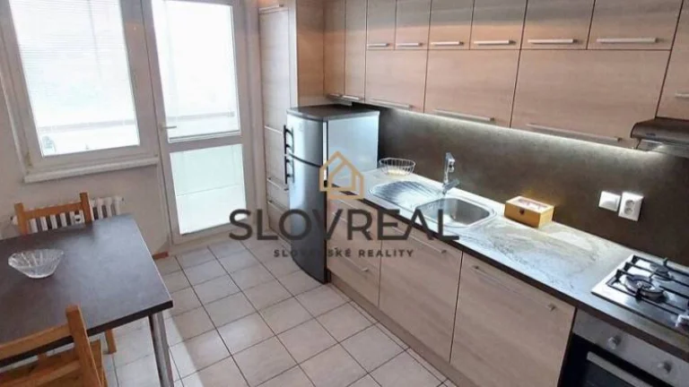 SLOVREAL-Predaj 3 izbový byt Handlová