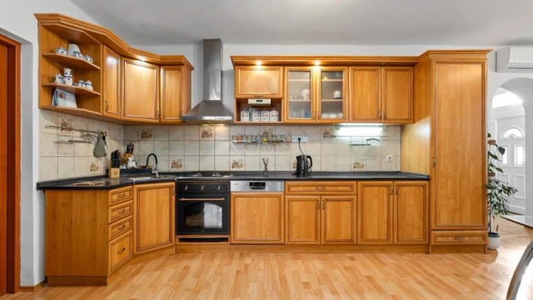 ASSENZIO - EXKLUZÍVNE - PREDAJ - 5 IZBOVÝ RODINNÝ DOM 157 M2