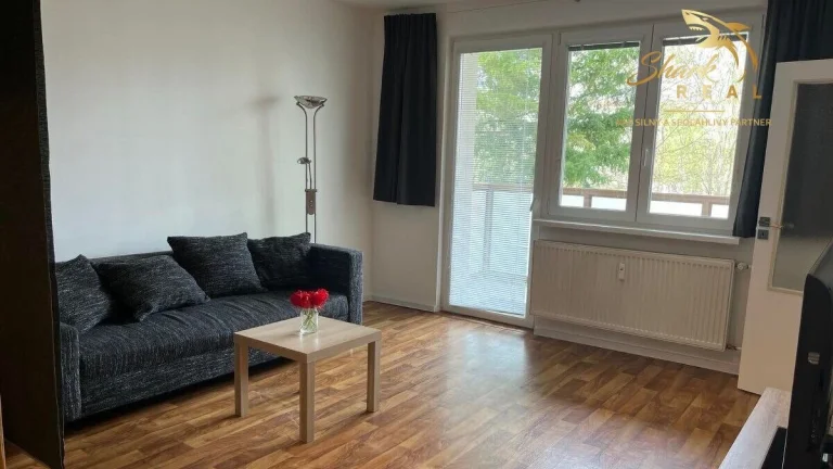 Prenájom 1-izbového bytu s balkónom v centre Dubnice nad Váh