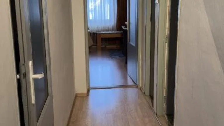 NA PREDAJ: Rodinný dom v pôvodnom stave Valaská okr. Brezno