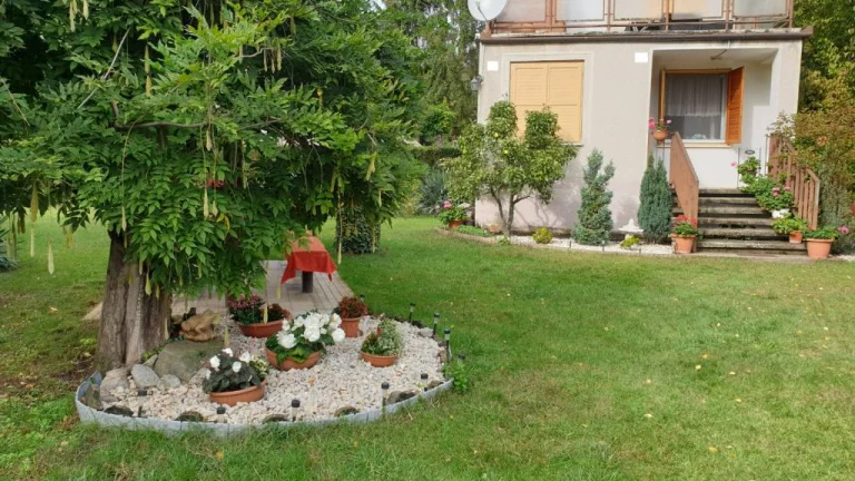 PREDAJ: Rekreačná chata - Radvaň nad Dunajom, okr. KN