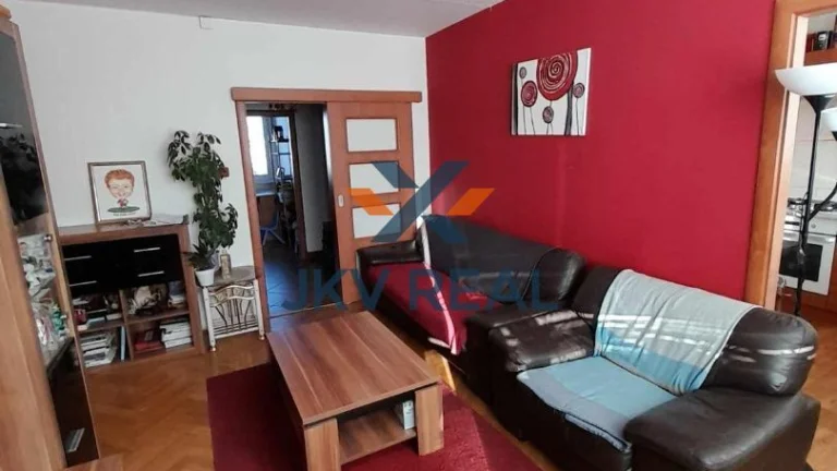 4 izbový byt Krakovská ul.