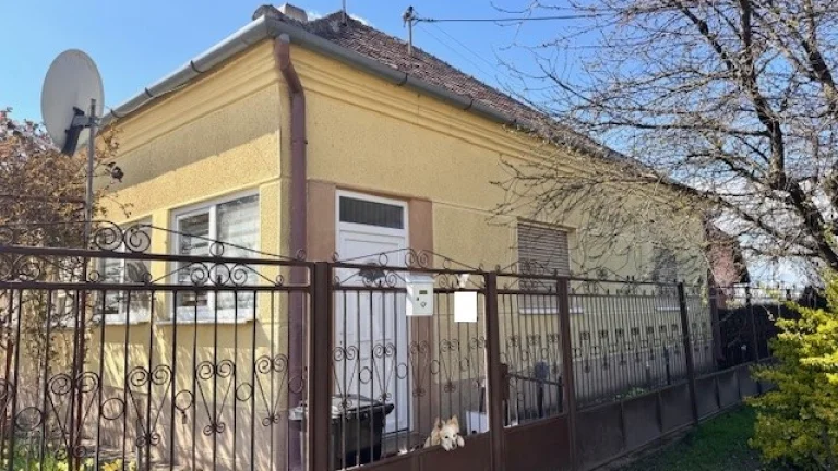 Predaj rodinný dom s dielňou, garážou a záhradou, Rúbaň