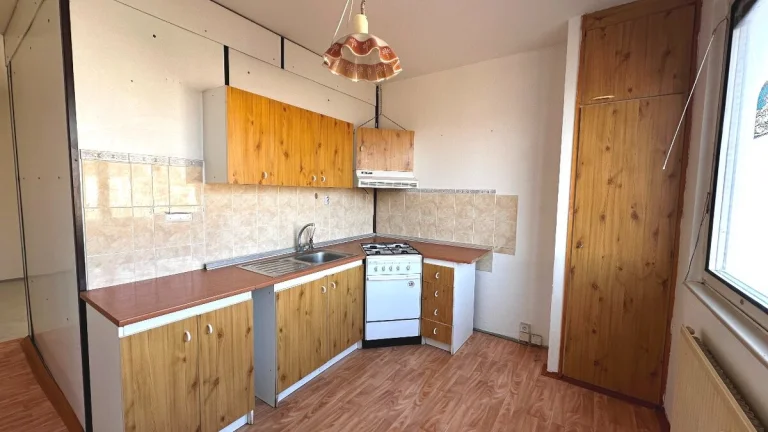 PREDAJ - 3 izbový byt s balkónom, Okružná ulica, Rožňava