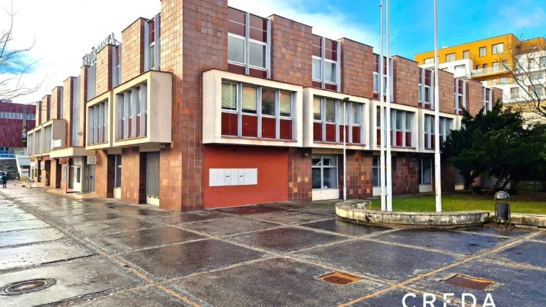 CREDA | prenájom kancelársky priestor 320 m2, Nitra