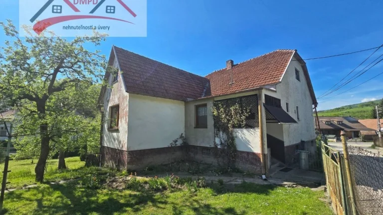 Ponúkame Vám na predaj rodinný dom v obci Ráztočno.