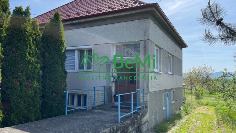 Na predaj starší rodinný dom v obľúbenej obci Krušovce
