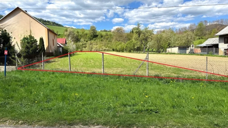 Stavebný pozemok 2404m2, obec Brezovička, okres Sabinov