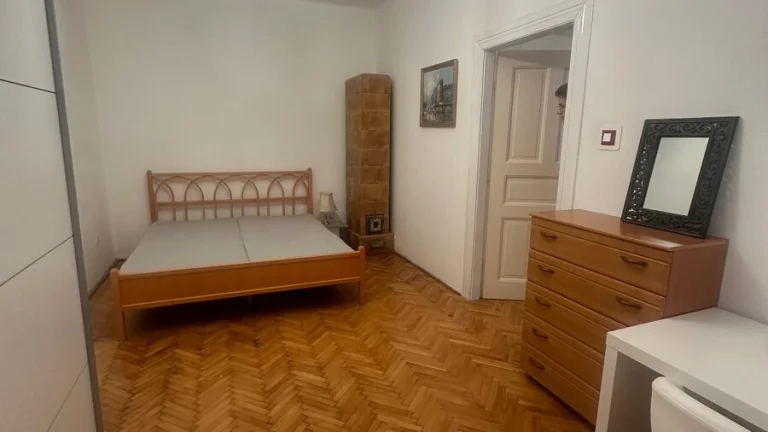 Na prenájom 2 izbový tehlový byt na Bajzovej - Voľný ihned